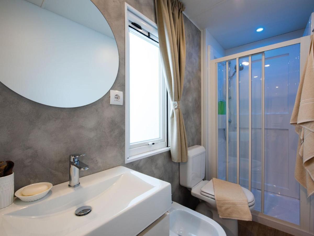 Premium Mobile Home In ノヴァリャ エクステリア 写真